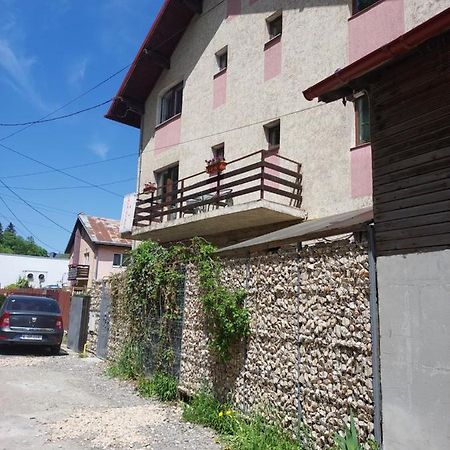 فندق Casa Ryana سِنايا المظهر الخارجي الصورة