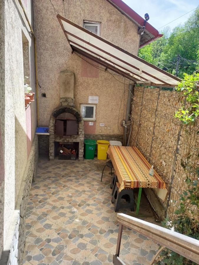 فندق Casa Ryana سِنايا المظهر الخارجي الصورة