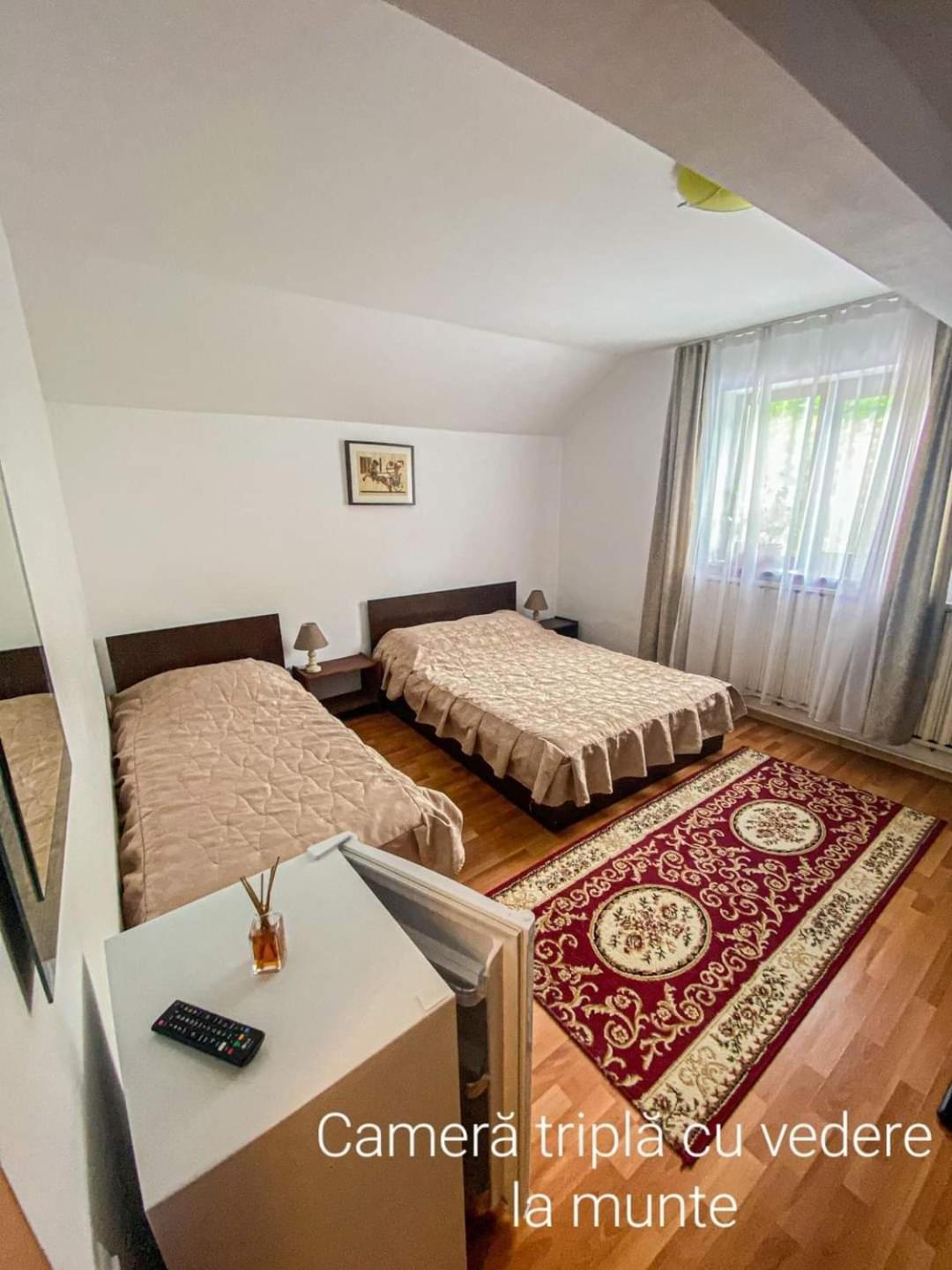 فندق Casa Ryana سِنايا المظهر الخارجي الصورة